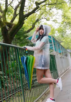 夜班护士1979年意大利