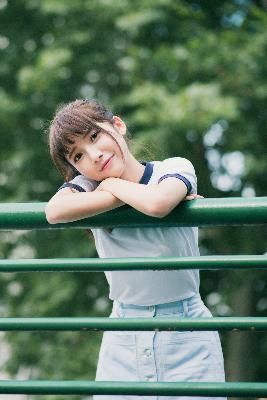 黑色蕾丝透视露胸旗袍连衣裙